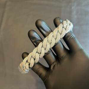 Brand New Silver 20mm 4 Row Curved Cuban Bracelet 8 Inch VVS1 Moissanite